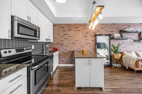 Photo 7 at 504 - 260 Sackville Street, Regent Park, Toronto