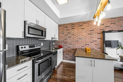 Photo 8 at 504 - 260 Sackville Street, Regent Park, Toronto