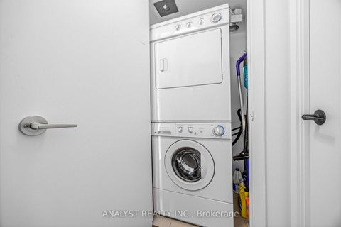 Photo 12 at 504 - 260 Sackville Street, Regent Park, Toronto
