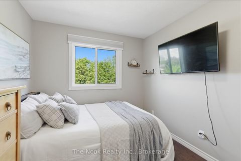 Photo 30 at 5 Teddington Crescent, Pringle Creek, Whitby