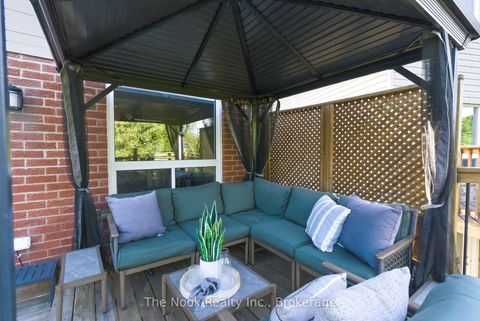 Photo 46 at 5 Teddington Crescent, Pringle Creek, Whitby