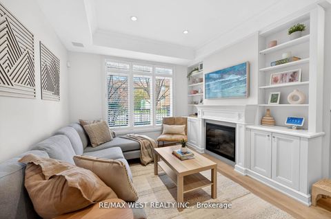 Photo 8 at TH 11 - 7 Oakburn Crescent, Willowdale East, Toronto
