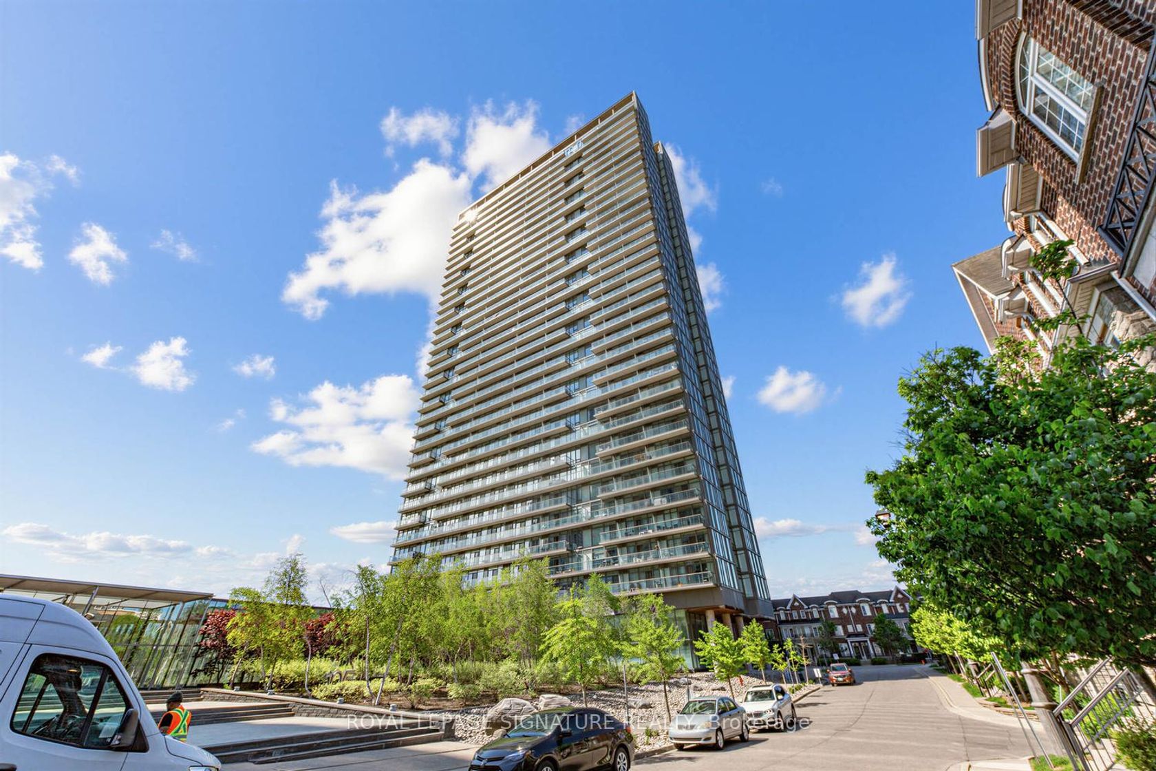 3203 - 105 The Queensway, Swansea, Toronto photo number 2