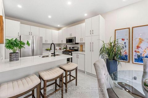 Photo 9 at 30 Glacier Crescent, Rouge E11, Toronto