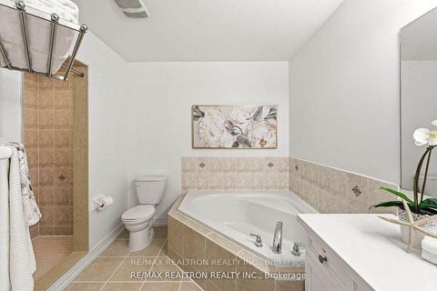 Photo 19 at 30 Glacier Crescent, Rouge E11, Toronto