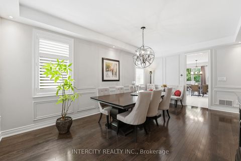 Photo 4 at 2 Fairmont Ridge Trail, Nobleton, King