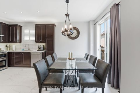 Photo 13 at 2 Fairmont Ridge Trail, Nobleton, King