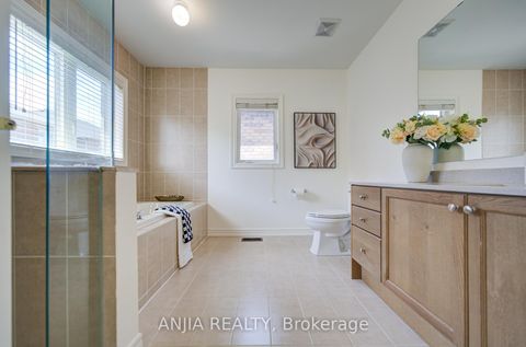 Photo 33 at 17 Holst Avenue, Berczy, Markham
