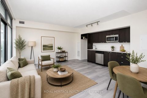 Photo 4 at 1216 - 105 Queensway Avenue, Swansea, Toronto
