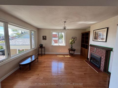 Photo 4 at 162 Morningside Avenue, West Hill, Toronto