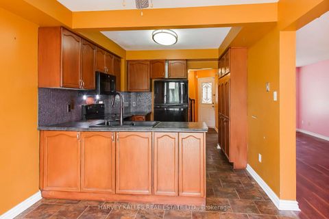 Photo 9 at 70 Andona Crescent, Centennial Scarborough, Toronto