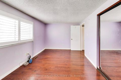 Photo 14 at 70 Andona Crescent, Centennial Scarborough, Toronto