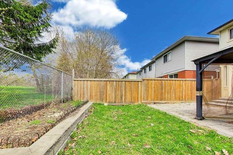 Photo 31 at 70 Andona Crescent, Centennial Scarborough, Toronto
