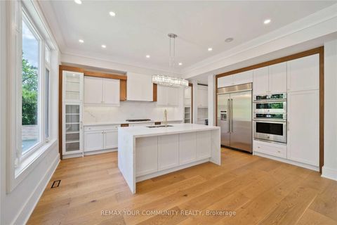 Photo 12 at 116 Park Home Avenue, Willowdale West, Toronto