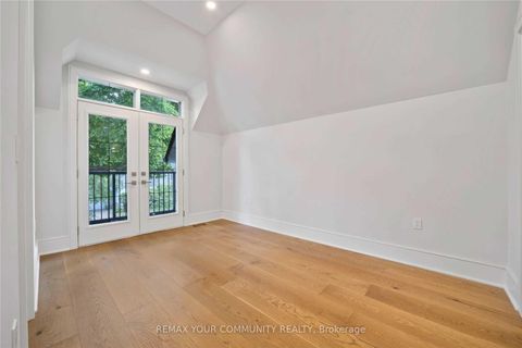 Photo 27 at 116 Park Home Avenue, Willowdale West, Toronto