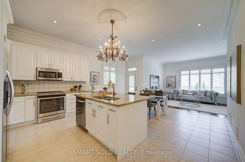 Photo 8 at 6 Sachet Drive, Oak Ridges Lake Wilcox, Richmond Hill