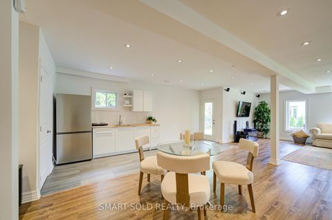 Photo 20 at 6 Sachet Drive, Oak Ridges Lake Wilcox, Richmond Hill