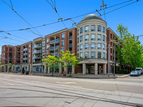 Photo 1 at 424 - 1733 Queen Street E, The Beaches, Toronto