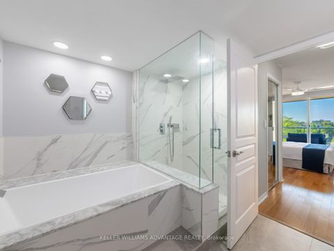 Photo 22 at 424 - 1733 Queen Street E, The Beaches, Toronto