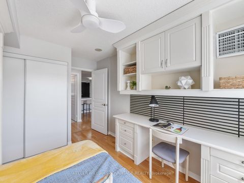 Photo 25 at 424 - 1733 Queen Street E, The Beaches, Toronto
