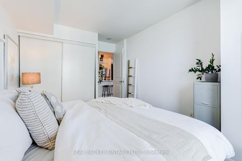 Photo 11 at 2806 - 225 Sherway Gardens Road, City Centre West, Toronto