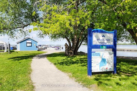 Photo 15 at TH07 - 110 Grew Boulevard, Sutton & Jackson's Point, Georgina