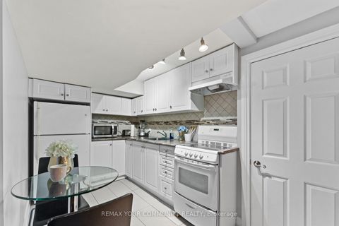 Photo 26 at 23 Penetang Crescent, Bendale, Toronto