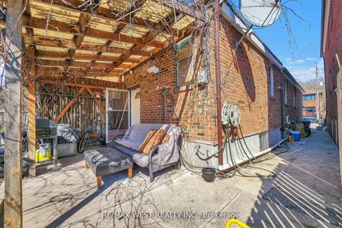 Photo 27 at 538 McRoberts Avenue, Fairbank, Toronto