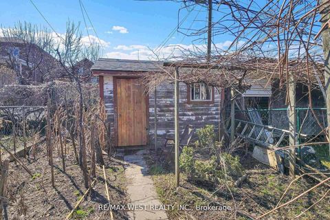 Photo 29 at 538 McRoberts Avenue, Fairbank, Toronto