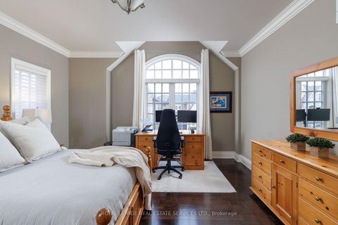 Photo 21 at 68 Annsleywood Court, Kleinburg, Vaughan