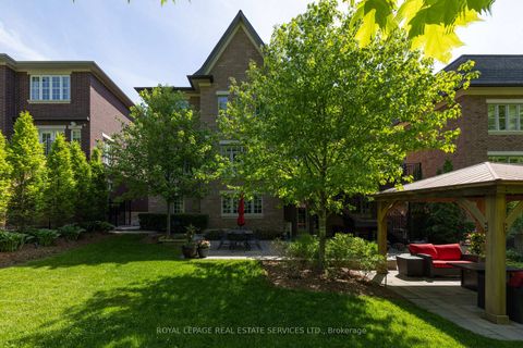 Photo 41 at 68 Annsleywood Court, Kleinburg, Vaughan