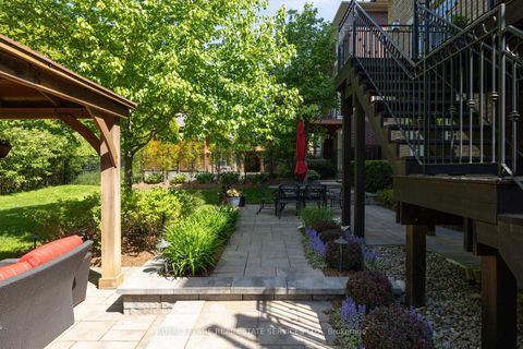 Photo 43 at 68 Annsleywood Court, Kleinburg, Vaughan