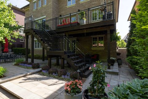 Photo 44 at 68 Annsleywood Court, Kleinburg, Vaughan