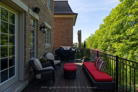 Photo 45 at 68 Annsleywood Court, Kleinburg, Vaughan