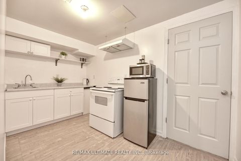 Photo 24 at 227 Earlscourt Avenue, Fairbank, Toronto