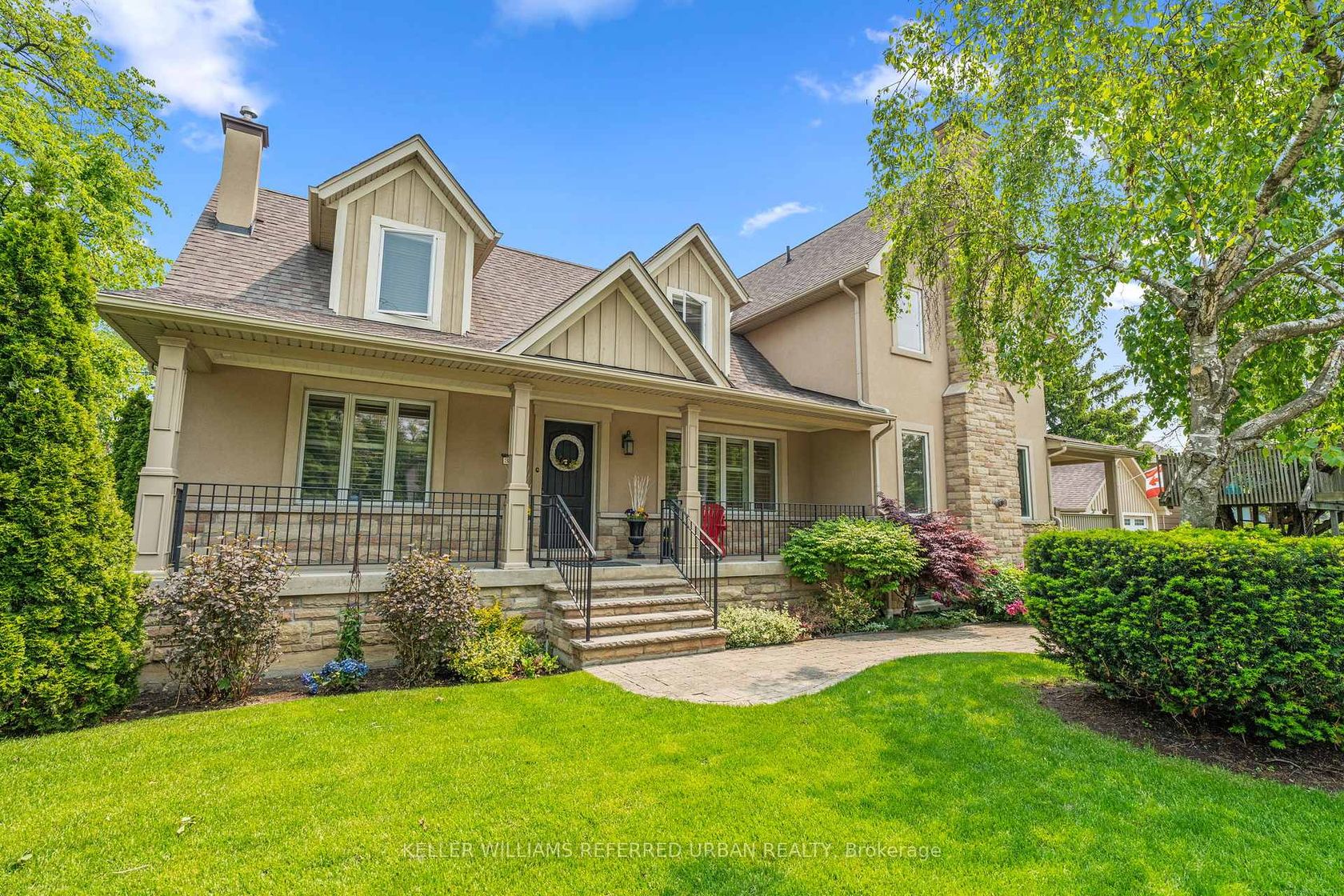 317 Rathburn Road, City Centre West, Toronto photo number 2