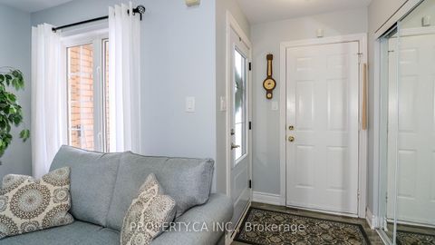 Photo 4 at 3 Coleman Drive, Edgehill Drive, Barrie