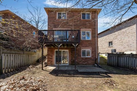 Photo 11 at 24 Geddes Crescent, Northwest, Barrie