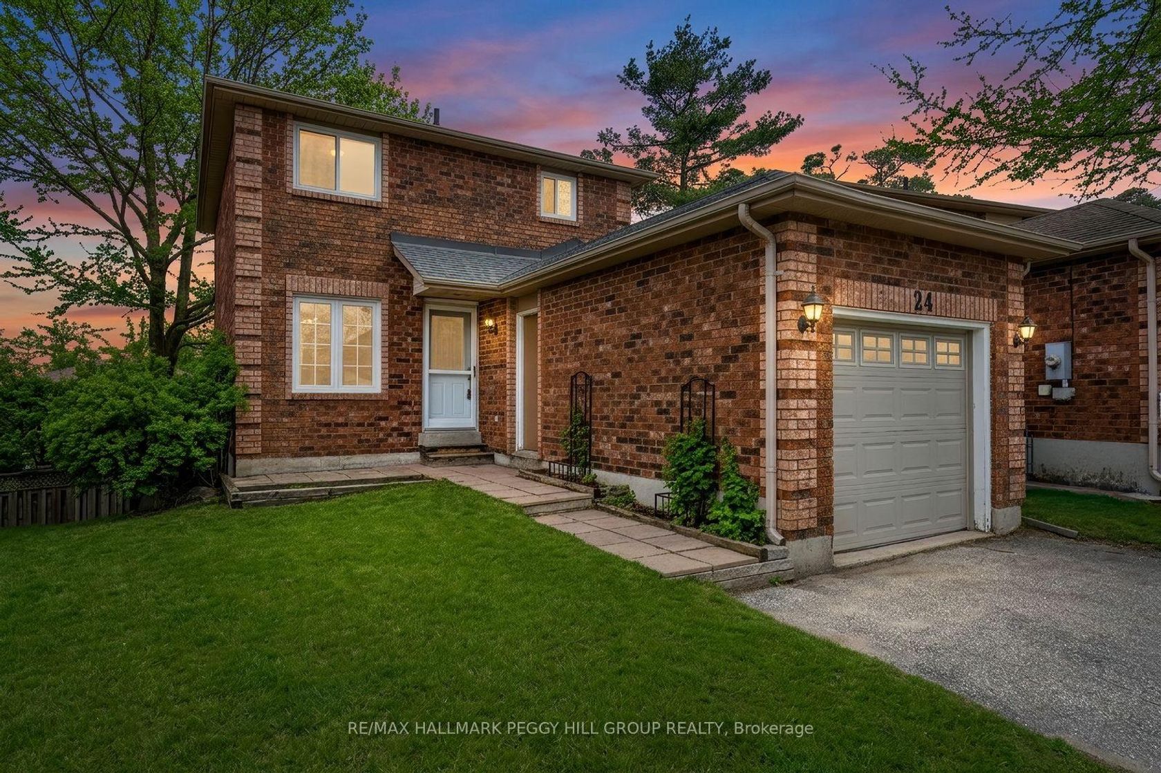 24 Geddes Crescent, Northwest, Barrie photo 1