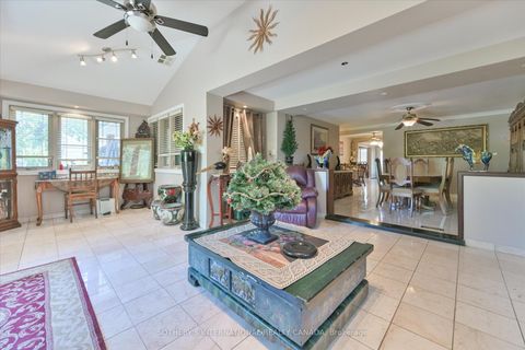 Photo 23 at 502 Queens Drive, Rustic, Toronto