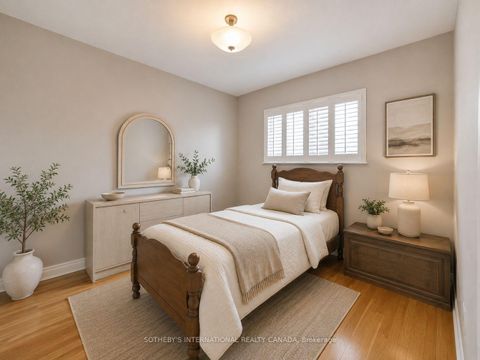 Photo 25 at 502 Queens Drive, Rustic, Toronto