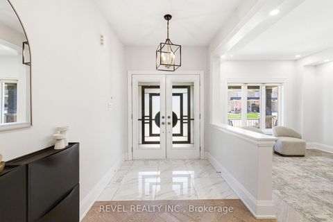 Photo 2 at 783 Green Street, Lefroy, Innisfil