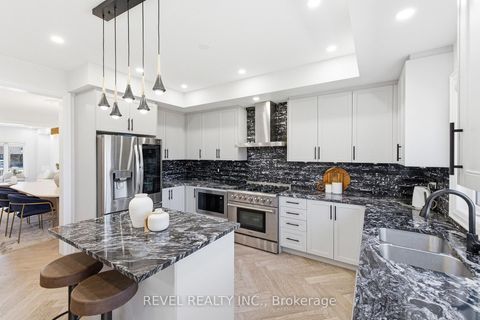 Photo 8 at 783 Green Street, Lefroy, Innisfil