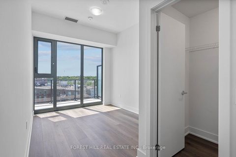 Photo 17 at 906 - 250 Lawrence Avenue W, Lawrence Park North, Toronto