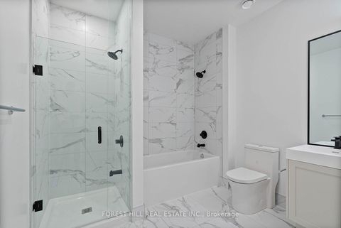 Photo 22 at 906 - 250 Lawrence Avenue W, Lawrence Park North, Toronto