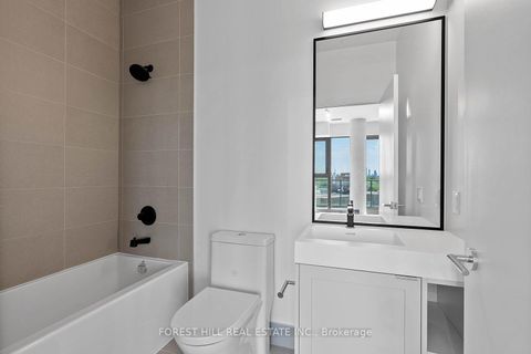 Photo 24 at 906 - 250 Lawrence Avenue W, Lawrence Park North, Toronto