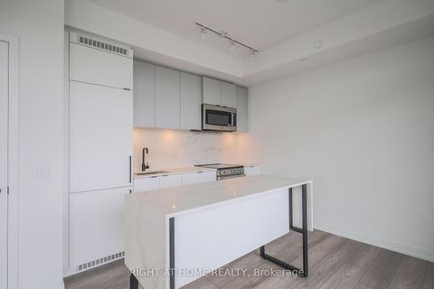 Photo 9 at 1608 - 285 Dufferin Street, South Parkdale, Toronto
