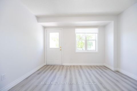 Photo 13 at 123 Enderby Road, Danforth, Toronto