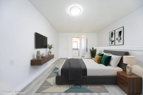 Photo 26 at 123 Enderby Road, Danforth, Toronto