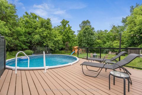 Photo 1 at 1386 Gilford Road, Rural Innisfil, Innisfil